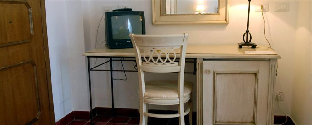 Hotel Rocce Azzurre Lipari  Extérieur photo