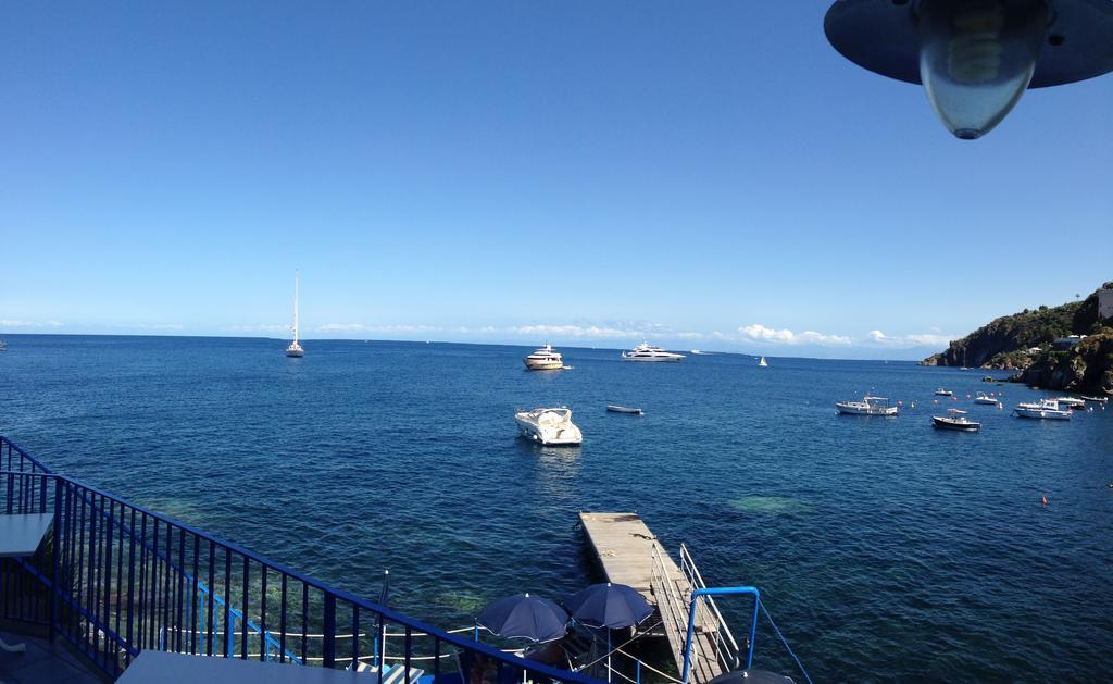 Hotel Rocce Azzurre Lipari  Extérieur photo